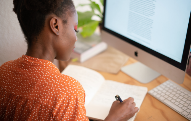 10 Tips to Write a Hospitality Job Description